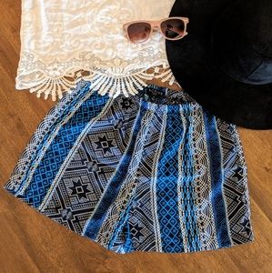 Awesome Blue, Black & White Summer Shorts ☀️